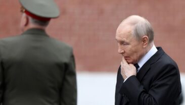 Путін заявляє про ‘победу’ армії РФ, прагнучи тиснути на союзників України