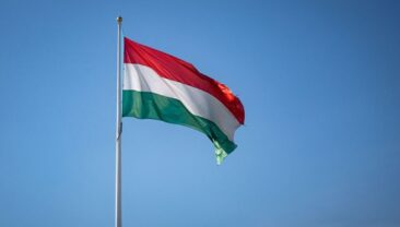 Венгрія призупинила прийом заяв на шенгенські візи в кількох містах Росії