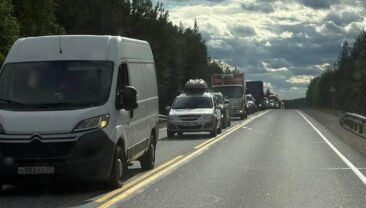 В Мурманській області окупанти масово зупиняють автомобілі в пошуках ‘диверсантів’