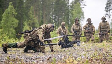 Великобританія змінює оборонну стратегію, орієнтуючи увагу на безпілотники