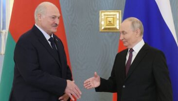 Лукашенко відвідав Китай: чи втрачає Росія вплив на Білорусь?
