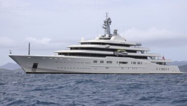 Яхта Victoria, пов’язана з Путіним, вирушила з Краснодарського краю до Туреччини