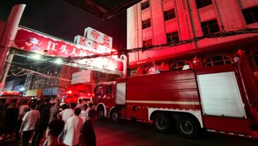 Сі Цзіньпін дав важливі вказівки через пожежу на взуттєвій фабриці на сході Китаю