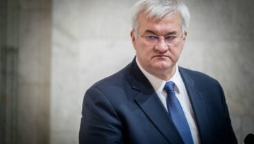Україна пропонує включити генерала Марка Безручка до Пантеону національної пам’яті