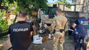 На Харківщині припинено підпільне виробництво сигарет