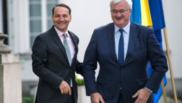 Міністри закордонних справ України та Польщі зустрінуться на фоні напруженості у відносинах