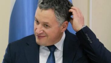 Затримання екс-заступника глави Росавіації Константина Махова