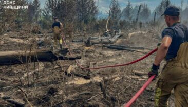 Вогняна небезпека в Чорнобилі: героїчні зусилля рятувальників