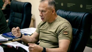Героїчний відпір українців: Сырський дав гідну відповідь окупантам на нову тактику обстрілів
