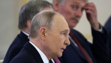 Песков вперше назвав агресію Росії проти України ‘війною’