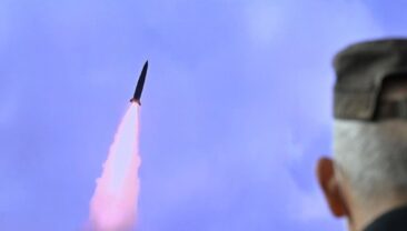 Китай провів випробування стратегічної балістичної ракети з підводної лодки