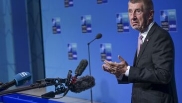 Чехія зробить одноразовий внесок у програму PURL для закупівлі зброї для України