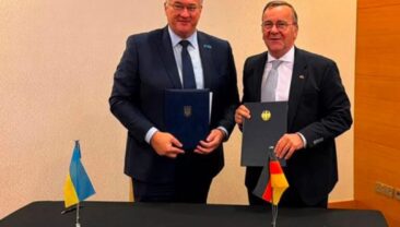 Україна та Німеччина підписали угоду про спільне виробництво БПЛА