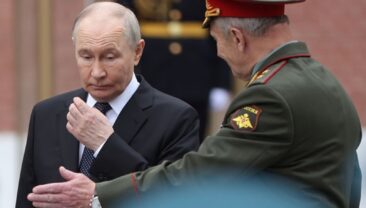 Пропагандистські бунти в Росії через напад дронів на НПЗ
