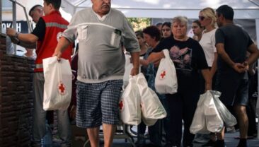 Російський Червоний Хрест формує запаси гуманітарної допомоги в Криму