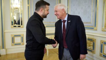 Зеленський обговорив з сенатором США підтримку України та потребу в антибаллістичних ракетах