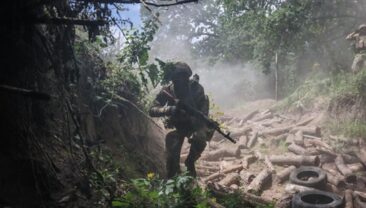 Сили оборони зупинили численні атаки російських військ на різних напрямках