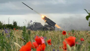 Оперативна ситуація на фронті: російські позиції атакують біля Славянська та Покровська