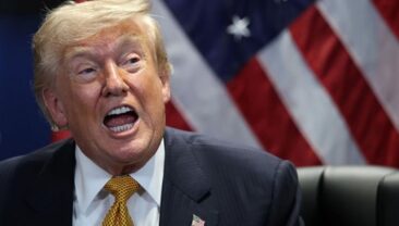 США планують “охорону” Ормузського проливу за гроші