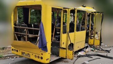 Дронова атака в Херсоні: троє постраждалих