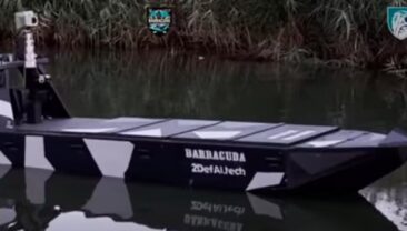 ВМС України вперше продемонстрували роботу морського дрона Barracuda
