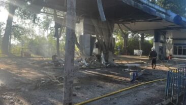 Обстріл АЗС у Малинській громаді: двоє постраждалих