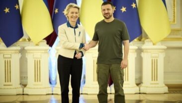Президент України нагородив Урсулу фон дер Ляйєн орденом Європи