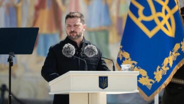 Зеленський зустрінеться з керівництвом армії для укріплення обороноздатності