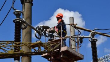 Атаки агресора: в Україні без електрики залишились шість областей