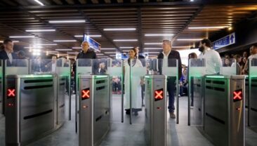 Система електронного контролю на кордонах ЄС дала збій через близнюків