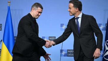 НАТО не очікує змін у військовій стратегії України після зміни міністра оборони