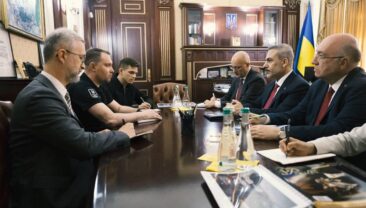 Буданов обговорив з главою МЗС Туреччини завершення війни