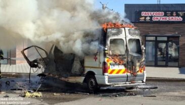 Окупанти атакували автомобіль Червоного Хреста в Запоріжжі