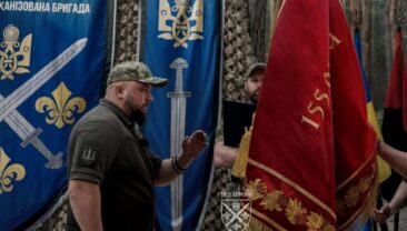 Смена командира в 155-й окремій механізованій бригаді