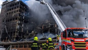 Евакуація у Зліні через загоряння на фабриці