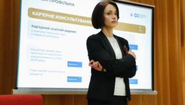 Замміністра освіти Надія Кузьмичова подала у відставку