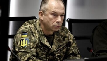 Генерал Сирський залишається на посту главнокомандуючого ЗСУ