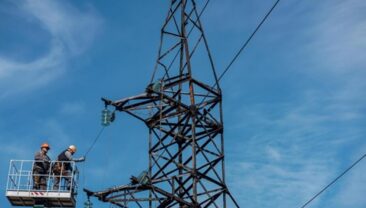 Через обстріли агресора зафіксоване відключення електроенергії в п’яти областях
