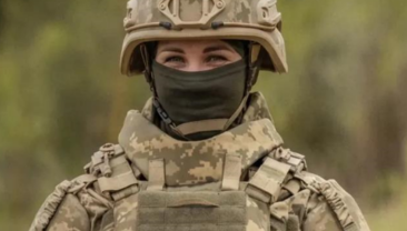 МО України отримало нову партію жіночих бронежилетів