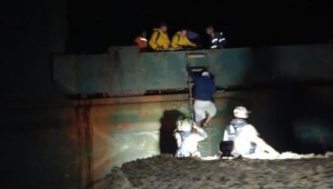 Окупанти завдали удару по іноземному судну в Чорному морі: героїчні моряки успішно евакуйовані