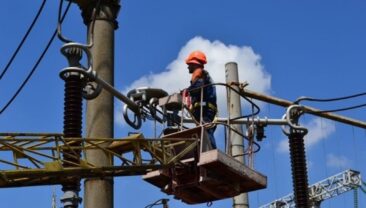 В Україні стартував прийом заявок на премію Кабінету Міністрів для працівників енергетики