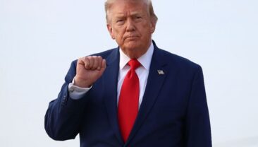 США ввели тариф 12,5% на імпорт з Росії