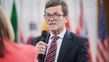 Гайко Томс завершує свою дипломатичну місію в Україні