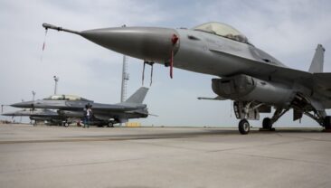 Румунський істребитель збив безпілотник, що увійшов у повітряний простір країни