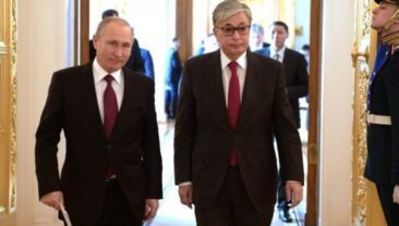 Президент Казахстану закликав до перегорів щодо України