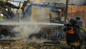 Окупанти завдали авіаудару по місту Ізюм