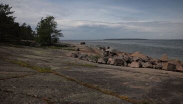 Фінляндія обмежила повітряний та морський рух у Фінському затоці