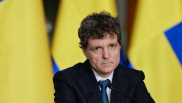 Румунія активізує консультації з США через порушення повітряного простору