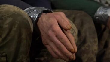 Повторна здача російських солдатів у полон після обміну