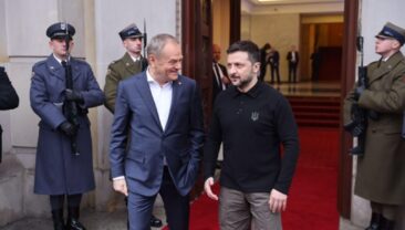 Зеленський обговорив безпеку українців у Польщі з прем’єром Туском
